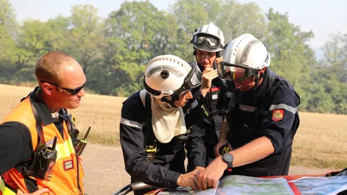 Côte d’Or : 5 sapeurs-pompiers reçoivent la médaille de la sécurité...